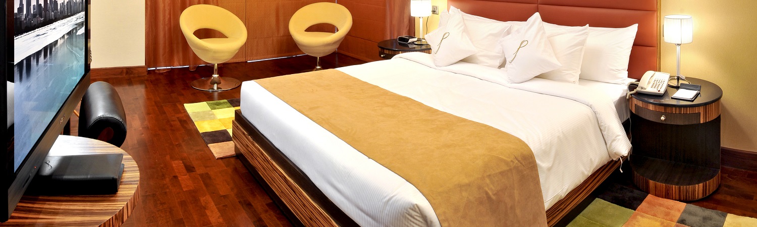 شقة بريمير من غرفتين ومطلة على برج خليفة | City Premiere Deluxe Hotel Apartments